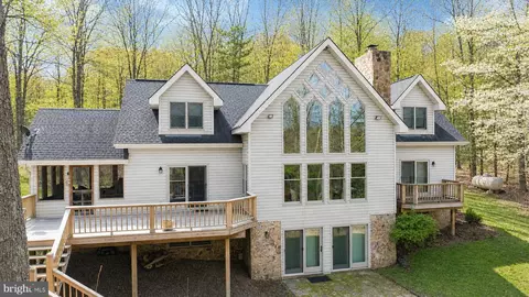 389 Sawmill Hollow Rd, Swanton, MD 21561