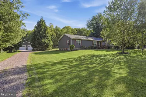 139 Lakeview Dr, Grantsville, MD 21536