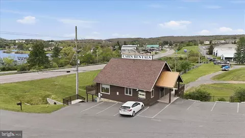 267 Cabin Lodge Rd, Mc Henry, MD 21541