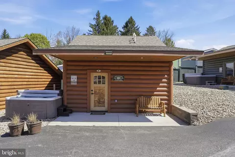 26 Lakeside Village Ln, Mc Henry, MD 21541