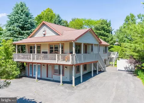 305 Lake Pointe Dr, Mc Henry, MD 21541