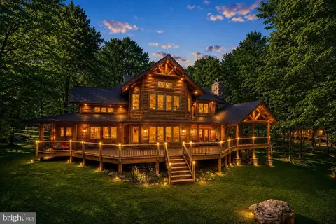 178 Fern Loop Dr, Mc Henry, MD 21541
