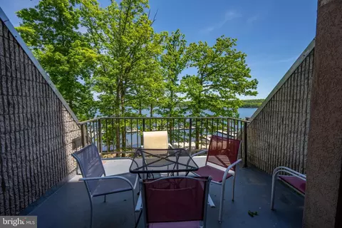 20160 Garrett Hwy #C307, Oakland, MD 21550