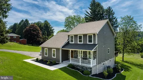 428 Sam Snead Cir, Oakland, MD 21550