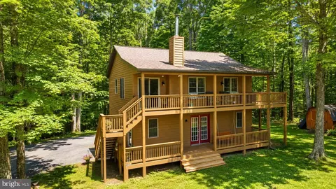 254 Little Mountain Rd, Oakland, MD 21550