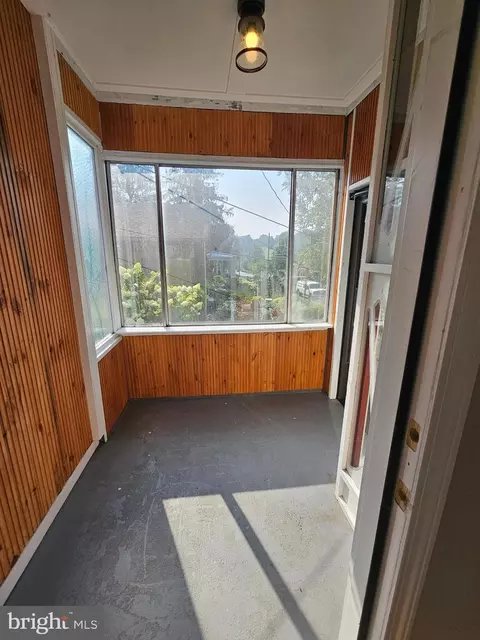 Exterior - 112 E Pennington St, Oakland, MD 21550 photo 3 of 10