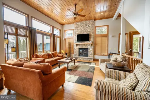 Living - 6 Walton Way, Mc Henry, MD 21541 photo 1 of 5