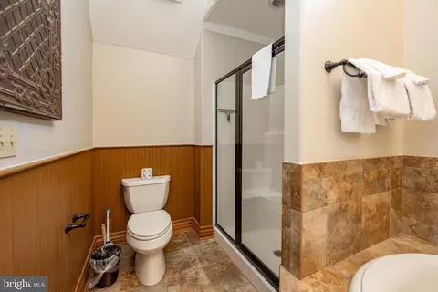 Bath - 6 Walton Way, Mc Henry, MD 21541 photo 5 of 9
