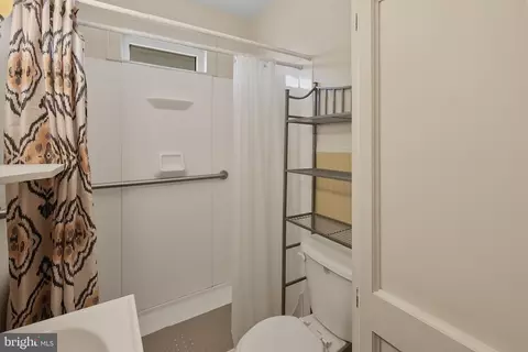 Bath - 509 E St, Mountain Lake Park, MD 21550 photo 2 of 2