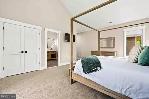 Bedroom - 138 Ridge Run Rd, Mc Henry, MD 21541 photo 9 of 26