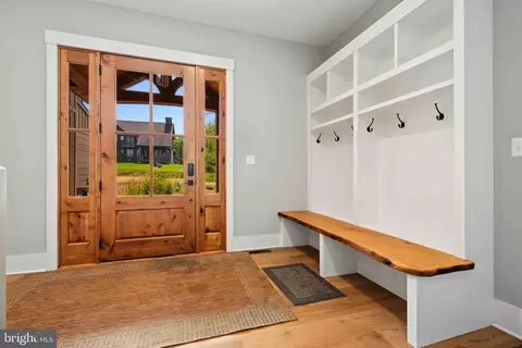 Entry Way - 138 Ridge Run Rd, Mc Henry, MD 21541 photo 3 of 10