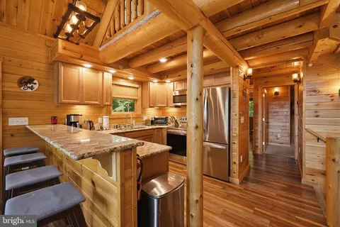 Kitchen - 92 Westward Way, Mc Henry, MD 21541 photo 3 of 6