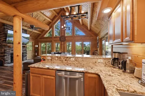 Kitchen - 92 Westward Way, Mc Henry, MD 21541 photo 6 of 6