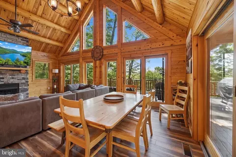 Dining - 92 Westward Way, Mc Henry, MD 21541 photo 3 of 3