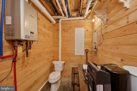 Bath - 92 Westward Way, Mc Henry, MD 21541 photo 10 of 10