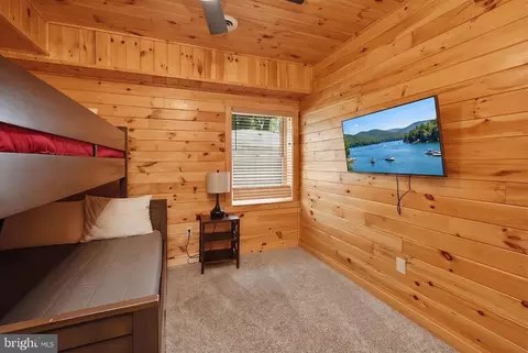 Bedroom - 92 Westward Way, Mc Henry, MD 21541 photo 17 of 18