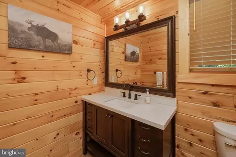 Bath - 92 Westward Way, Mc Henry, MD 21541 photo 5 of 10