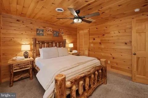 Bedroom - 92 Westward Way, Mc Henry, MD 21541 photo 6 of 18