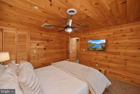 Bedroom - 92 Westward Way, Mc Henry, MD 21541 photo 13 of 18