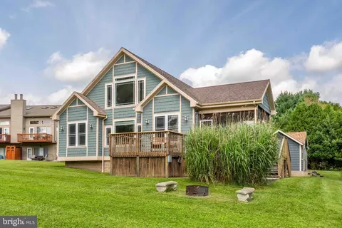 296 Lake Pointe Dr, Mc Henry, MD 21541