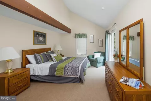 Bedroom - 19 Slopeside Ter #10E, Mchenry, MD 21541 photo 7 of 14
