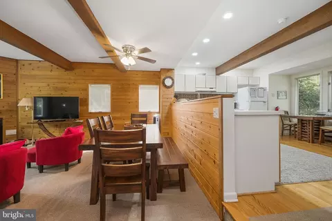 Dining - 19 Slopeside Ter #10E, Mchenry, MD 21541 photo 1 of 2