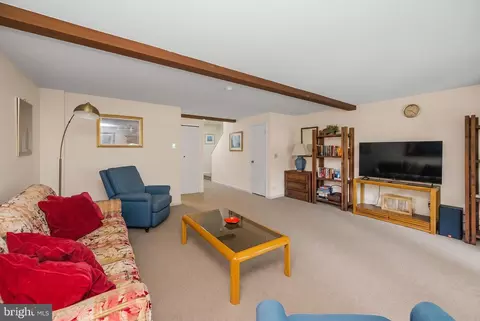 Living - 19 Slopeside Ter #10E, Mchenry, MD 21541 photo 8 of 9