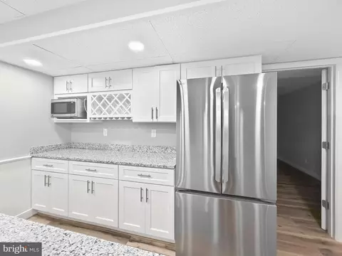 Kitchen - 524 Summit Dr, Swanton, MD 21561 photo 12 of 16