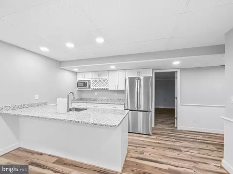 Kitchen - 524 Summit Dr, Swanton, MD 21561 photo 13 of 16