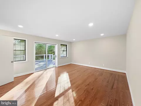 Living - 524 Summit Dr, Swanton, MD 21561 photo 15 of 18