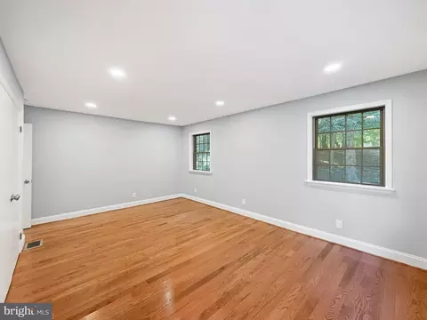 Bedroom - 524 Summit Dr, Swanton, MD 21561 photo 4 of 8