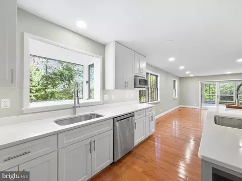Kitchen - 524 Summit Dr, Swanton, MD 21561 photo 6 of 16