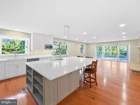 Kitchen - 524 Summit Dr, Swanton, MD 21561 photo 5 of 16