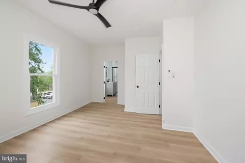 Bedroom - 425 E Alder St, Oakland, MD 21550 photo 1 of 8