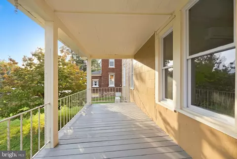 Exterior - 425 E Alder St, Oakland, MD 21550 photo 3 of 5