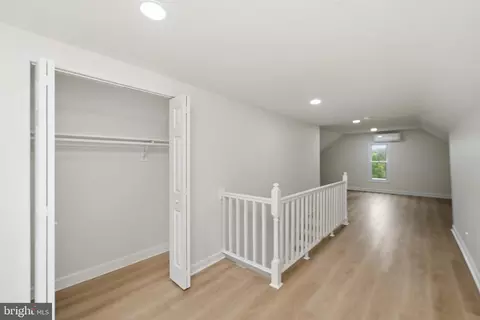 Entry Way - 425 E Alder St, Oakland, MD 21550 photo 23 of 36
