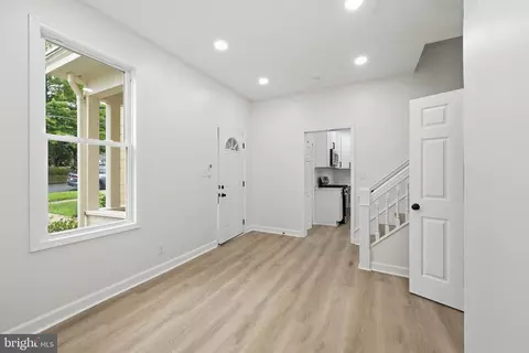 Entry Way - 425 E Alder St, Oakland, MD 21550 photo 26 of 36