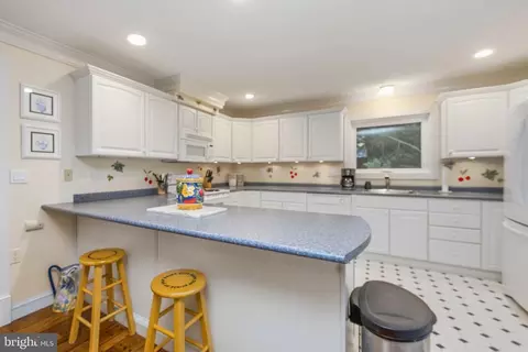 Kitchen - 3105 Shingle Camp Rd, Mc Henry, MD 21541 photo 2 of 10