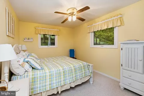 Bedroom - 3105 Shingle Camp Rd, Mc Henry, MD 21541 photo 3 of 14