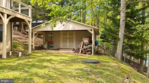 Exterior - 3105 Shingle Camp Rd, Mc Henry, MD 21541 photo 9 of 10