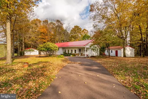 3316 Old Morgantown Rd W, Friendsville, MD 21531