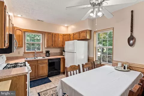 Kitchen - 16 E Pennington St E, Oakland, MD 21550 photo 2 of 2