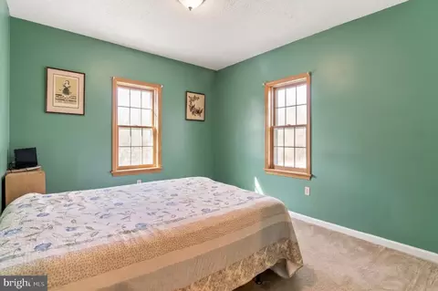 Bedroom - 16 E Pennington St E, Oakland, MD 21550 photo 4 of 6