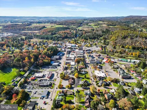 View/Area - 16 E Pennington St E, Oakland, MD 21550 photo 3 of 3
