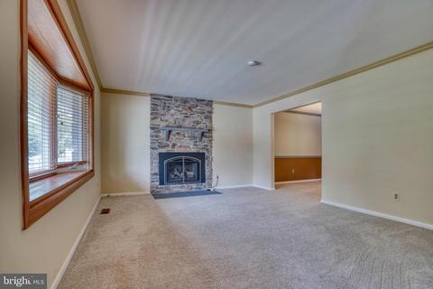 77 Neptune Dr, Joppa, MD 21085 photo 11