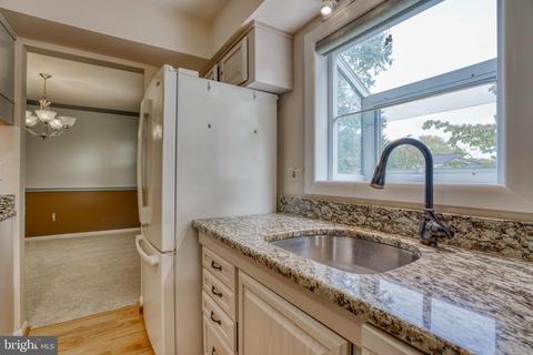 77 Neptune Dr, Joppa, MD 21085 photo 25
