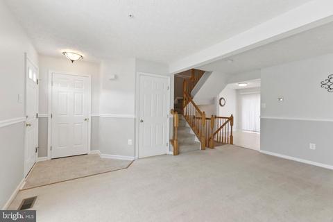 542 Macintosh Cir, Joppa, MD 21085 photo 5