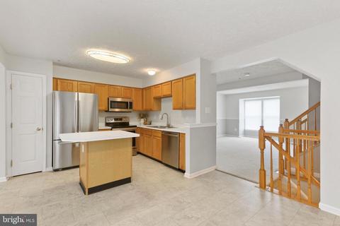 542 Macintosh Cir, Joppa, MD 21085 photo 12