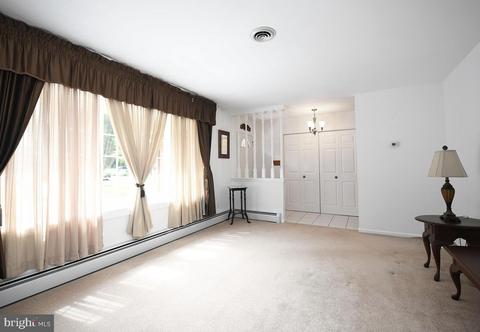 708 Sharps Ct, Fallston, MD 21047 photo 9
