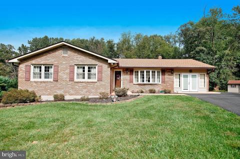 708 Sharps Ct, Fallston, MD 21047 photo 3